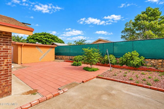 9753 STAUBACH Drive, El Paso, TX 79927