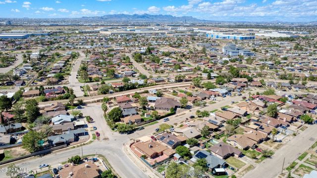 9753 STAUBACH Drive, El Paso, TX 79927
