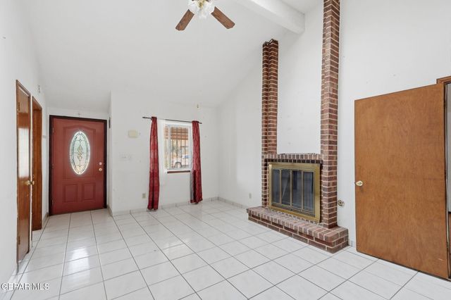 9753 STAUBACH Drive, El Paso, TX 79927