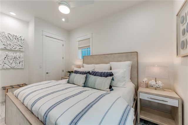 709 Sunrise Ave, Port Aransas, TX 78373