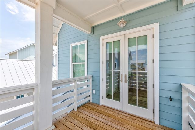 709 Sunrise Ave, Port Aransas, TX 78373