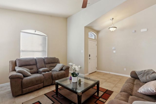 7233 Menchaca RD 22, Austin, TX 78745