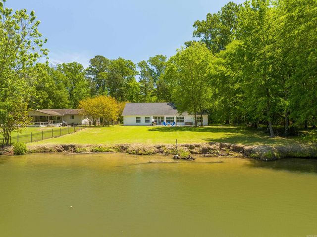 225 lost lake Point, Hot Springs National Park, AR 71913