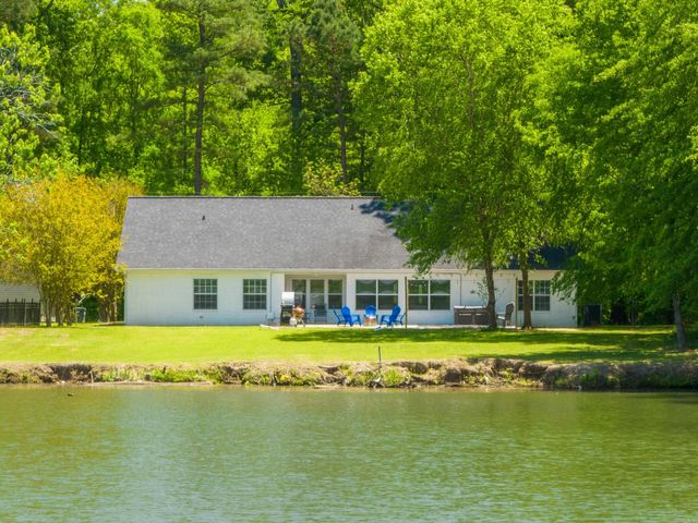 225 lost lake Point, Hot Springs National Park, AR 71913