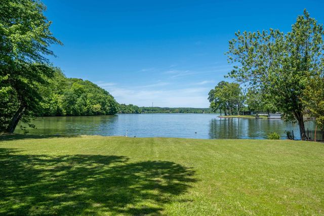 225 lost lake Point, Hot Springs National Park, AR 71913