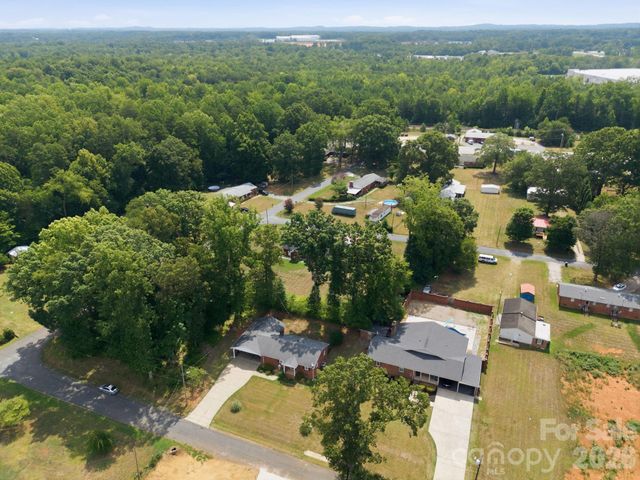 355 Swink Avenue, Salisbury, NC 28147