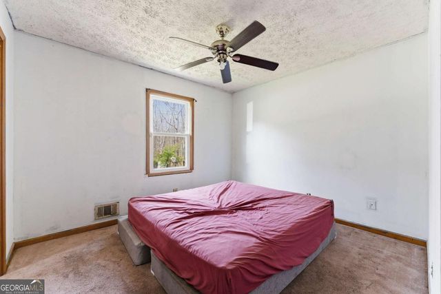 406 Hidden Valley Ct SE, Conyers, GA 30094