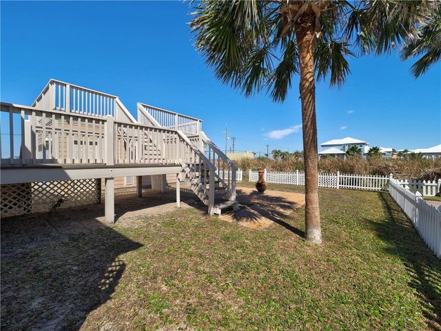 109 Beachwalk, Port Aransas, TX 78373