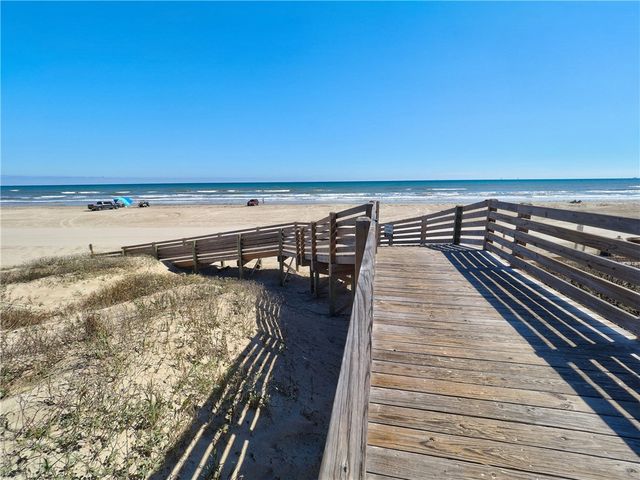 109 Beachwalk, Port Aransas, TX 78373