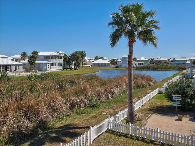 109 Beachwalk, Port Aransas, TX 78373