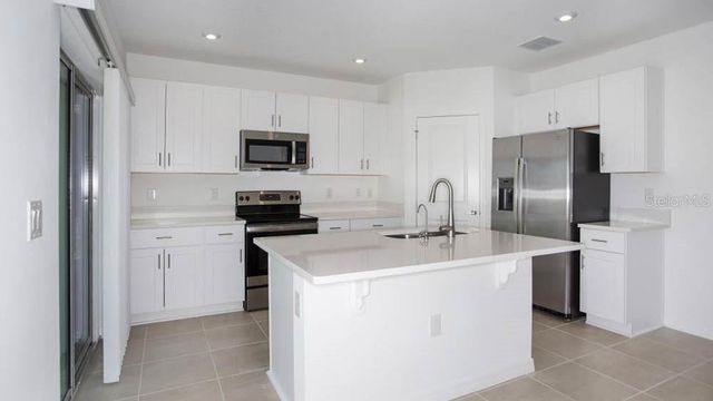 4720 BABYS BREATH PLACE, Lake Hamilton, FL 33851