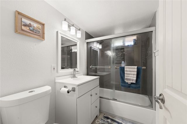 527 7th, Norco, CA 92860