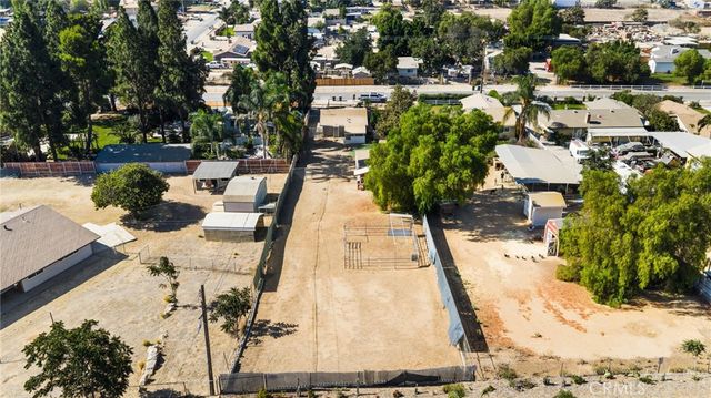 527 7th, Norco, CA 92860