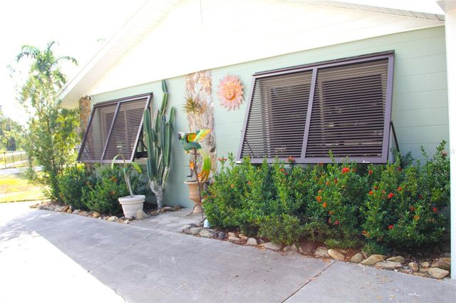 624 SHOWALTER AVENUE, Punta Gorda, FL 33950