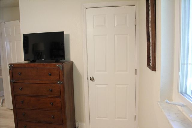 624 SHOWALTER AVENUE, Punta Gorda, FL 33950