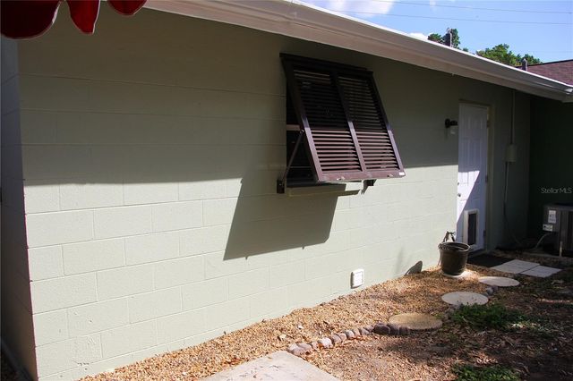 624 SHOWALTER AVENUE, Punta Gorda, FL 33950