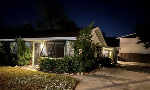 624 SHOWALTER AVENUE, Punta Gorda, FL 33950