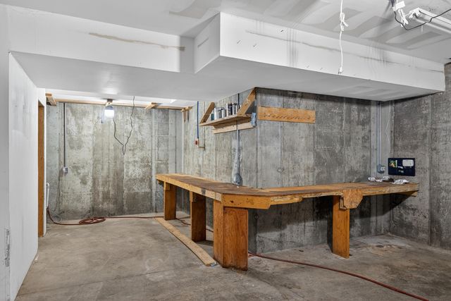 315 Lakeland Drive, Harrodsburg, KY 40330