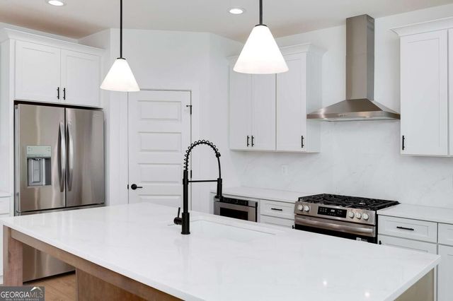 8560 Old Keith Bridge Road, Gainesville, GA 30506