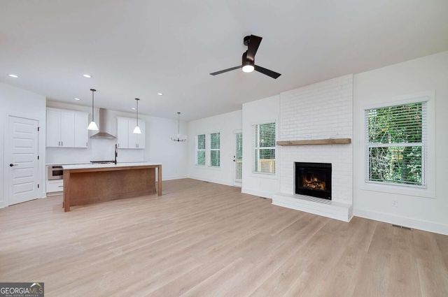 8560 Old Keith Bridge Road, Gainesville, GA 30506
