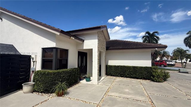 840 NW 134th Avenue, Miami, FL 33182