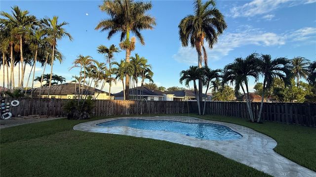 840 NW 134th Avenue, Miami, FL 33182