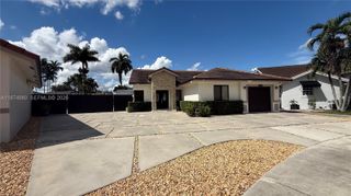 840 NW 134th Avenue, Miami, FL 33182