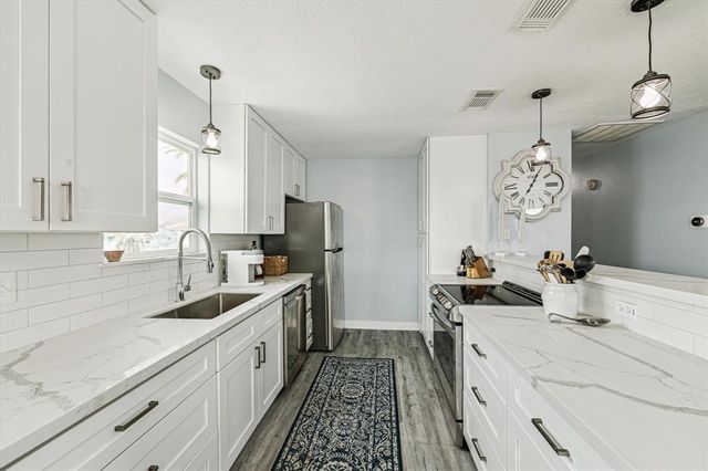 16715 Montego Way, Jamaica Beach, TX 77554