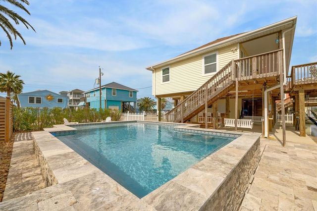 16715 Montego Way, Jamaica Beach, TX 77554