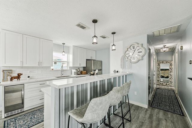 16715 Montego Way, Jamaica Beach, TX 77554