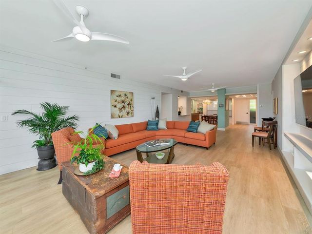 1255 N GULFSTREAM AVENUE 204, Sarasota, FL 34236