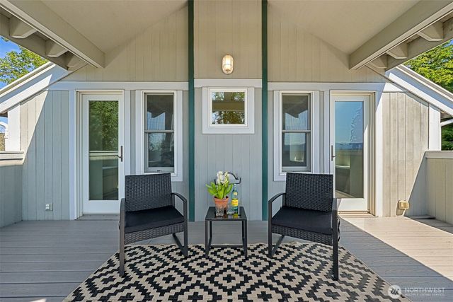 4355 Gooding Avenue, Bellingham, WA 98226