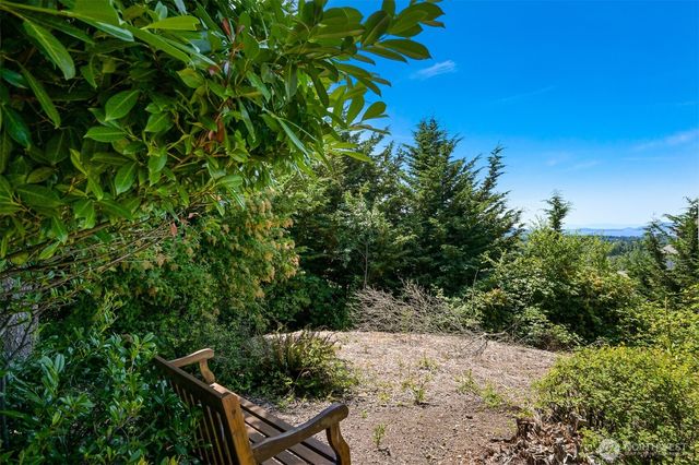4355 Gooding Avenue, Bellingham, WA 98226