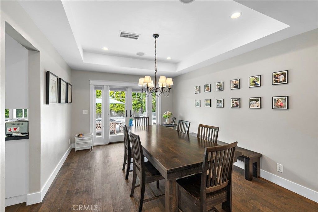 Image 10 of property listing at 2201 Aralia, Newport Beach, CA 92660
