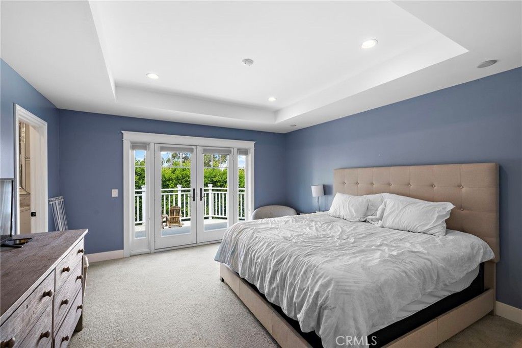 Image 22 of property listing at 2201 Aralia, Newport Beach, CA 92660