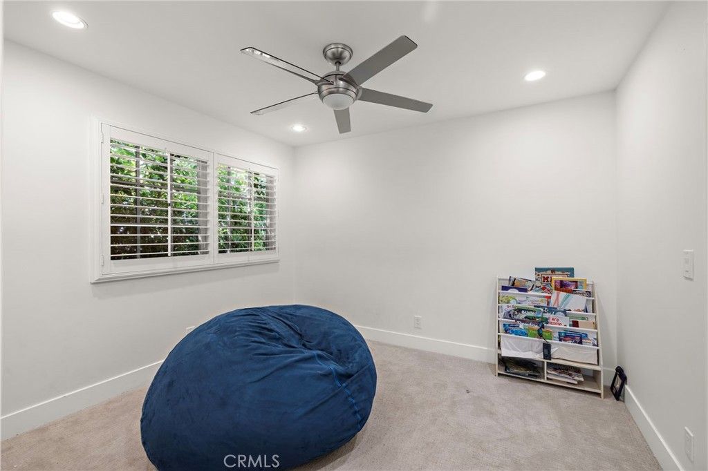 Image 30 of property listing at 2201 Aralia, Newport Beach, CA 92660
