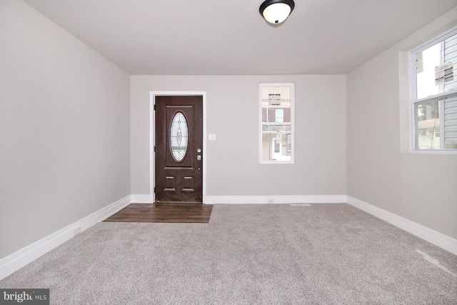 329 E WEIDMAN ST, Lebanon, PA 17046