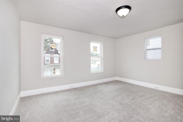 329 E WEIDMAN ST, Lebanon, PA 17046
