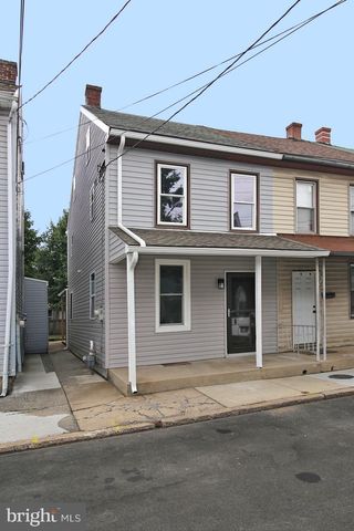 329 E WEIDMAN ST, Lebanon, PA 17046
