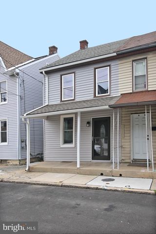 329 E WEIDMAN ST, Lebanon, PA 17046