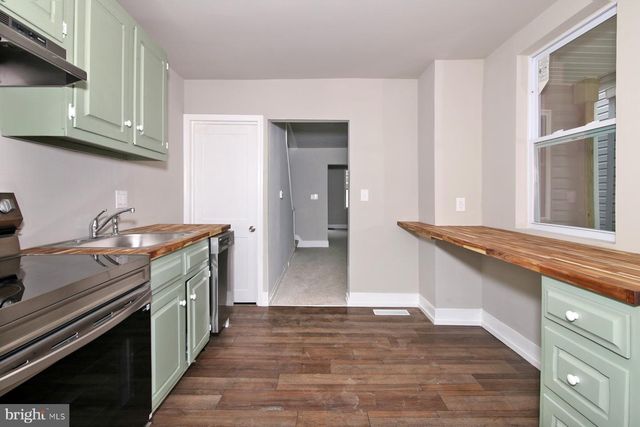 329 E WEIDMAN ST, Lebanon, PA 17046