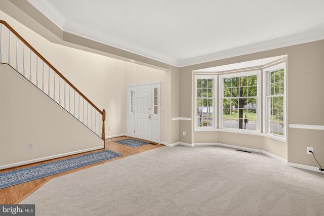 15039 GAINES MILL CIR, Haymarket, VA 20169