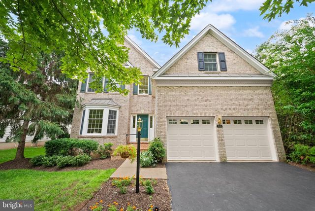 15039 GAINES MILL CIR, Haymarket, VA 20169