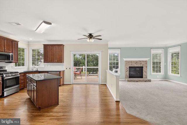 15039 GAINES MILL CIR, Haymarket, VA 20169