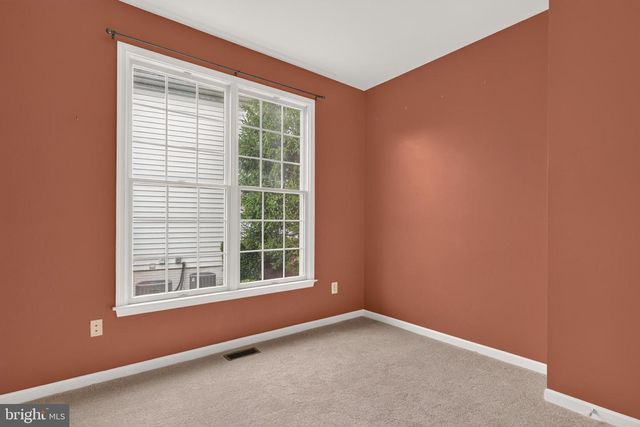 15039 GAINES MILL CIR, Haymarket, VA 20169