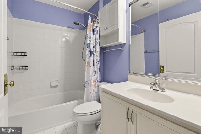 15039 GAINES MILL CIR, Haymarket, VA 20169