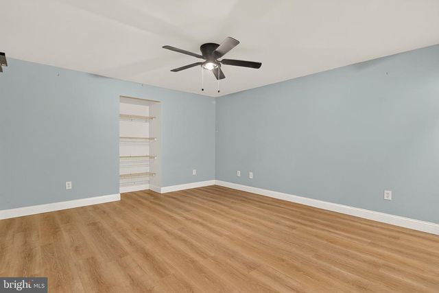 15039 GAINES MILL CIR, Haymarket, VA 20169