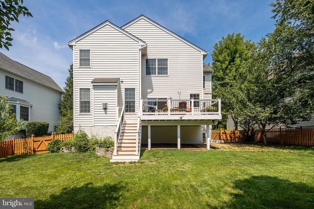 15039 GAINES MILL CIR, Haymarket, VA 20169