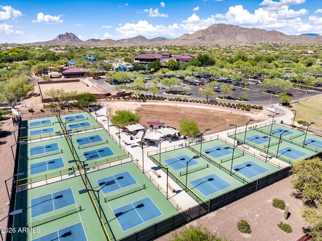 3739 W MEMORIAL Drive, Phoenix, AZ 85086