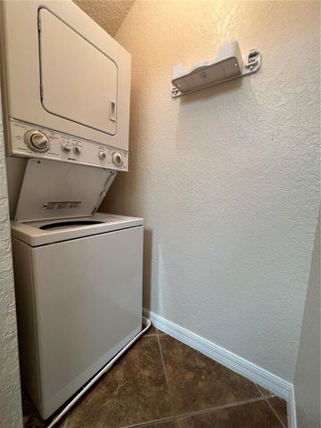 954 FOREST RIDGE COURT 202, Lake Mary, FL 32746